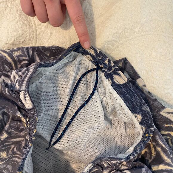 Vintage Patagonia size Medium Hibiscus Hawaiian Floral Surf Swim Trunks Shorts - Picture 5 of 8